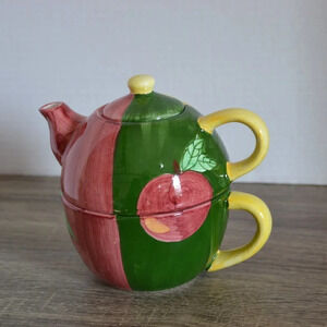 5/$25  Tea Set For One